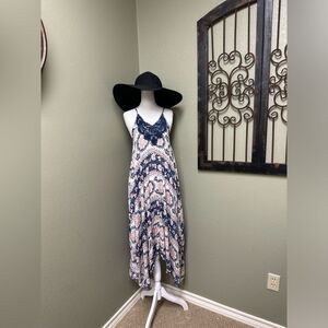 Rue21 crochet vneck boho maxi dress